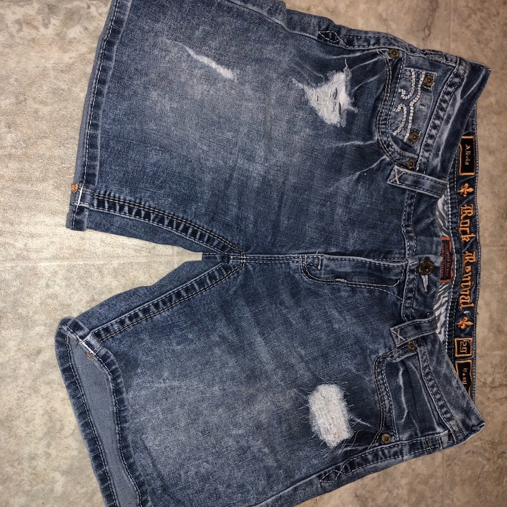 Women’s rock revivals